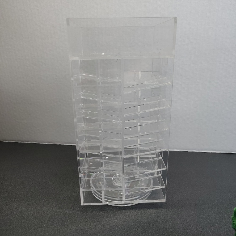 Acrylic lipstick holder